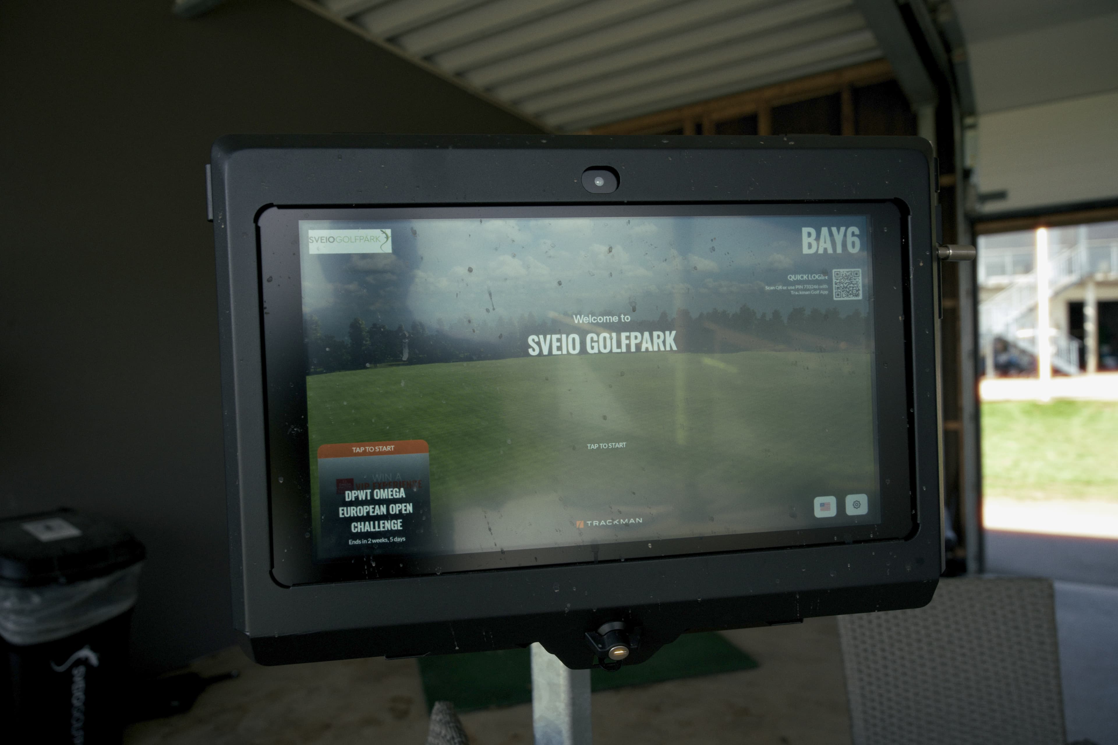 Køller og bager i proshopen på Haugaland Golfbane Sveio